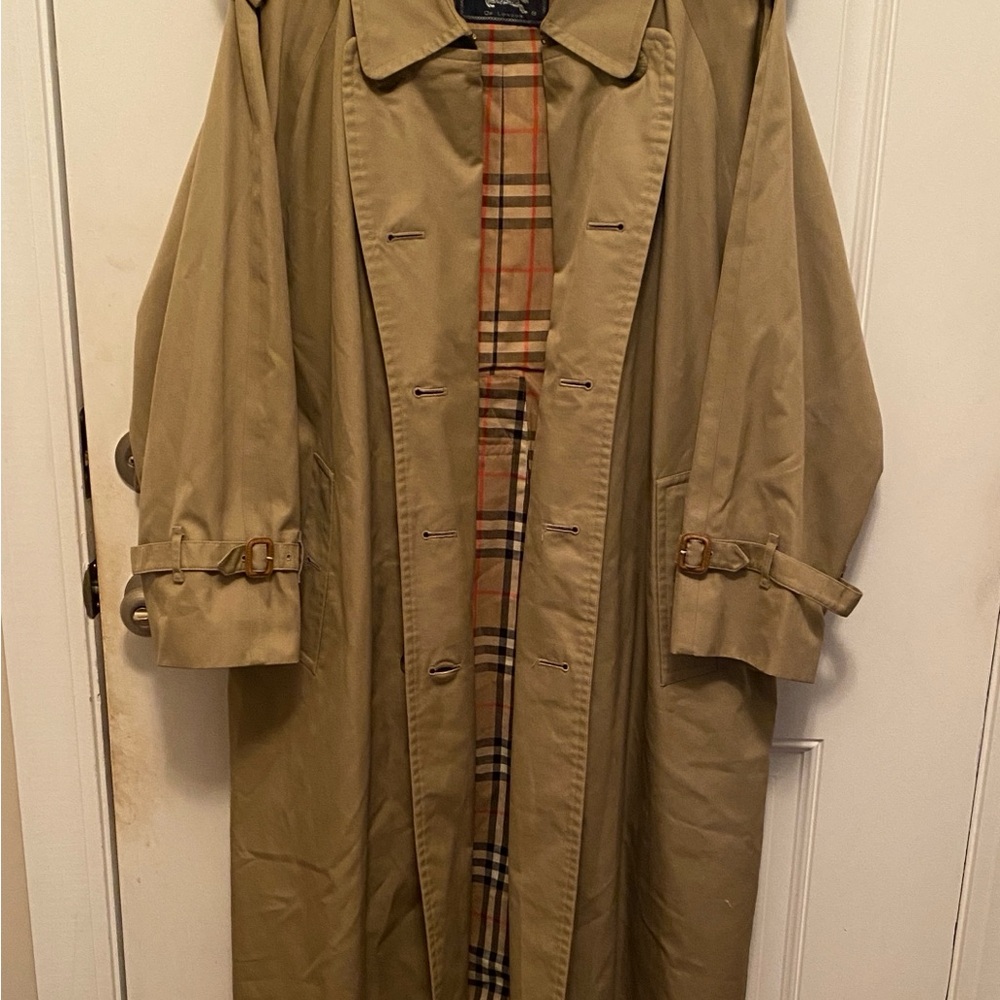Burberry Men's Trench Coat - Khaki/Tan - Picture 4 of 16